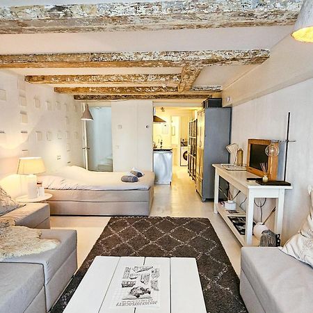 The White Wilde - Studio In A Historic Canalhouse From 1799 Amsterdam Extérieur photo